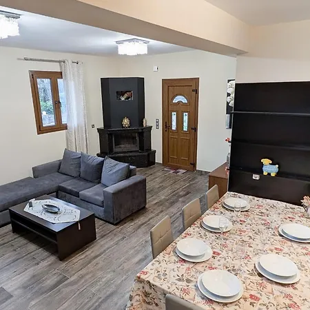 Dimitris Hidden Paradise - Three Bedroom Lägenhet